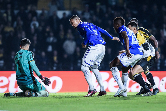 Soi kèo ngon ăn Athletic Club MG vs Criciuma (07h00 ngày 19/08) 5 Cuộc đụng độ khó đoán giữa Athletic Club MG vs Criciuma