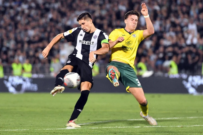 Soi kèo ngon ăn Hibernian FC vs Partizan Belgrade, 02h00 ngày 15/08 5 Cuộc đụng độ khó đoán giữa Hibernian FC vs Partizan Belgrade